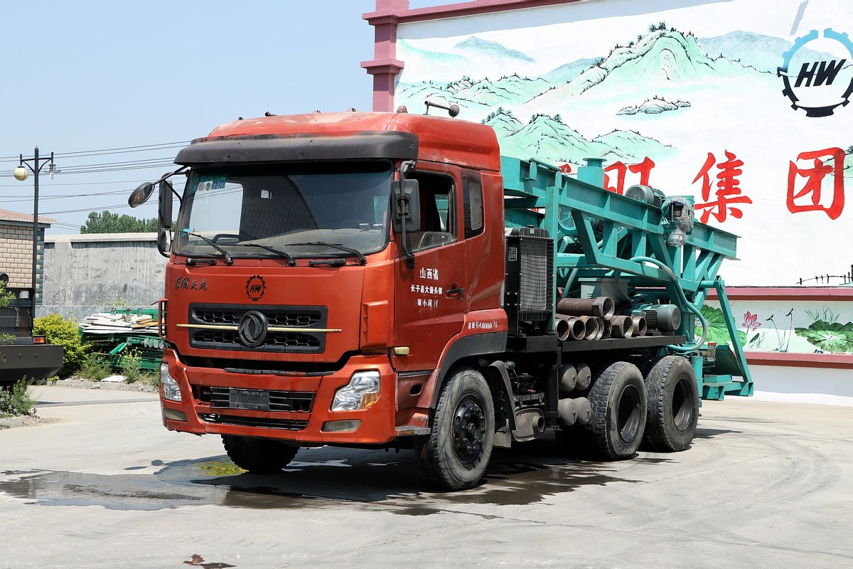 8寸後(hòu)八輪汽車鑽機(ji)